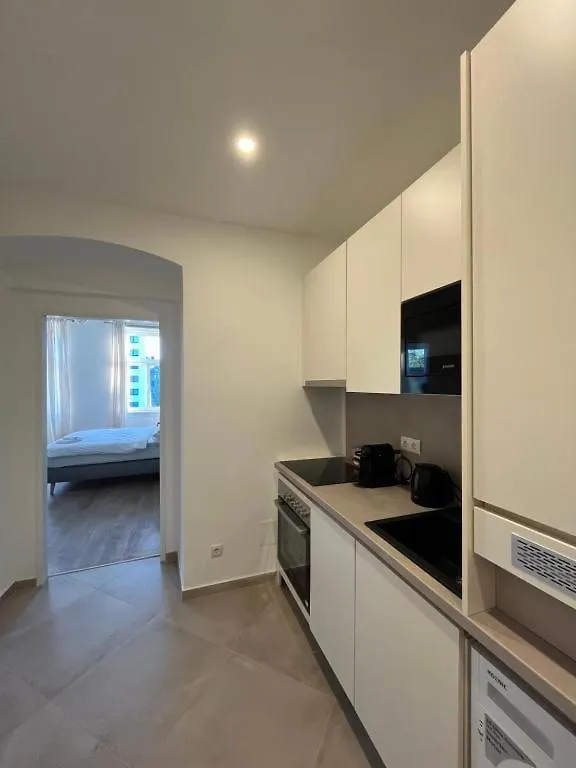 Apartment Schoenbrunn Kingsiz Bed Vienna