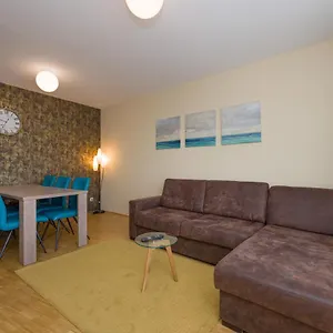Apartment Linzerstrasse, Vienna