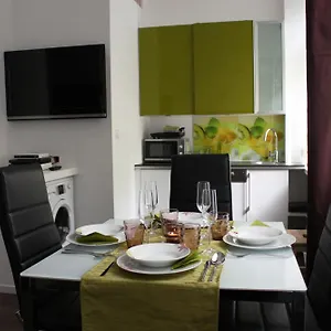 Apartment Govienna - Center, Vienna