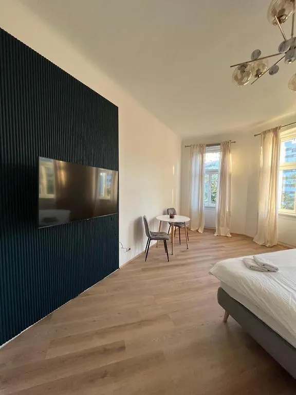 וינה Apartment Schoenbrunn Kingsiz Bed